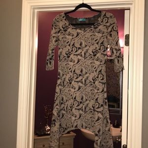 Paisley VFISH shark bite hemline tunic/dress